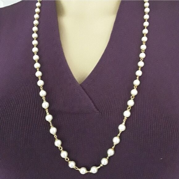 Gold Tone and Faux Pearl 30 Inch Necklace - Picture 1 of 3